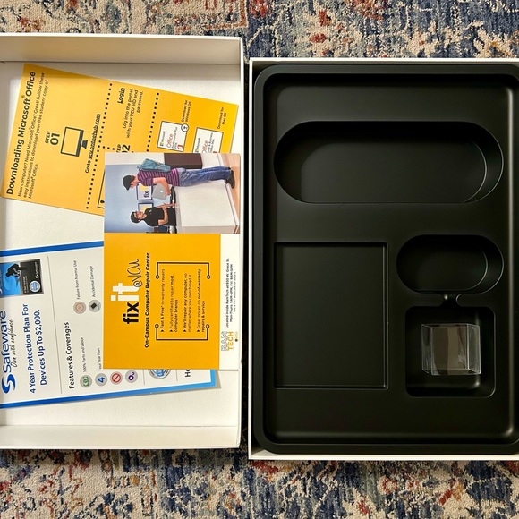 MAC BOOK PRO EMPTY BOX ONLY - Picture 3 of 10